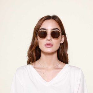 Wonderland Rim of the World Gold Metal/Bronze Hexagonal Sunglasses